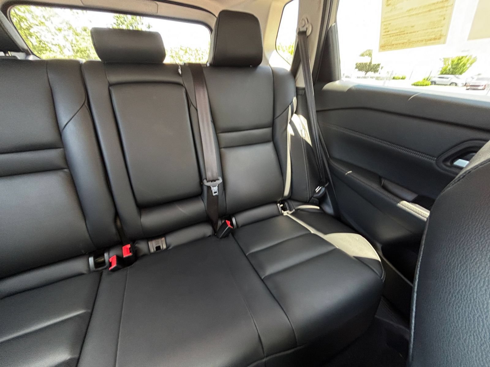 Used 2026 Nissan Rogue SL FWD image 39