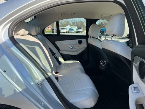 Used 2016 Mercedes-Benz C 300 4MATIC Sedan image 13