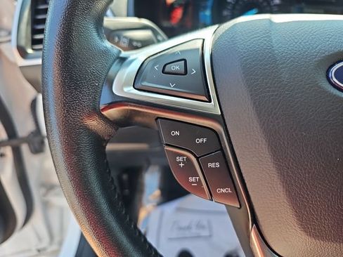 Used 2024 Ford Edge SEL AWD/4WD image 14