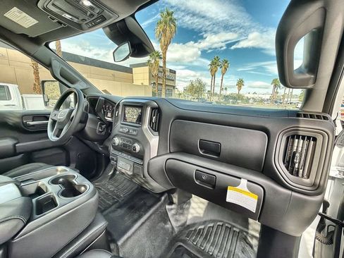 New 2025 GMC Sierra 3500 Pro AWD/4WD image 25