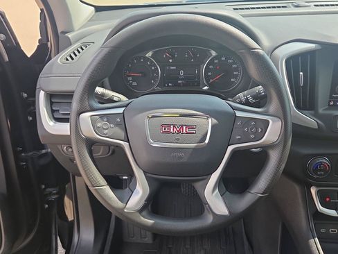 Used 2024 GMC Terrain SLE w/ Driver Convenience Package AWD/4WD image 24