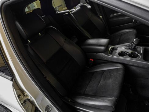 Used 2019 Dodge Durango R/T image 9