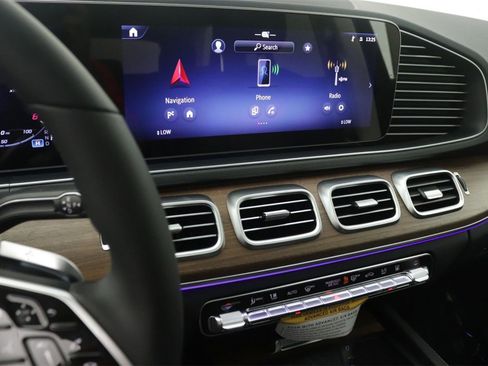 New 2025 Mercedes-Benz GLE 450 4MATIC image 6