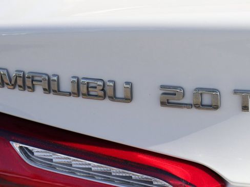 Used 2021 Chevrolet Malibu Premier image 49