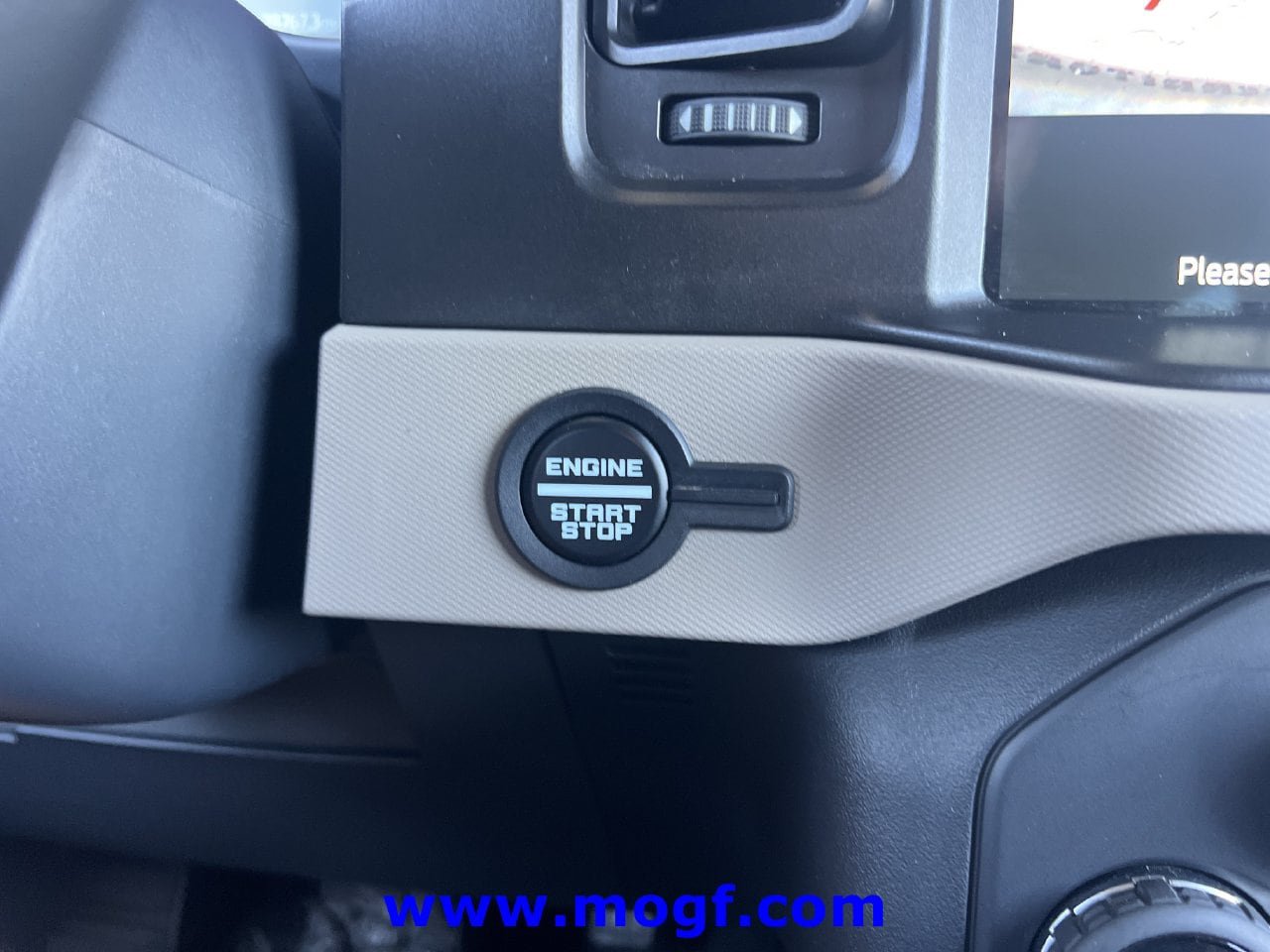 Used 2023 Ford Bronco Wildtrak AWD/4WD image 9