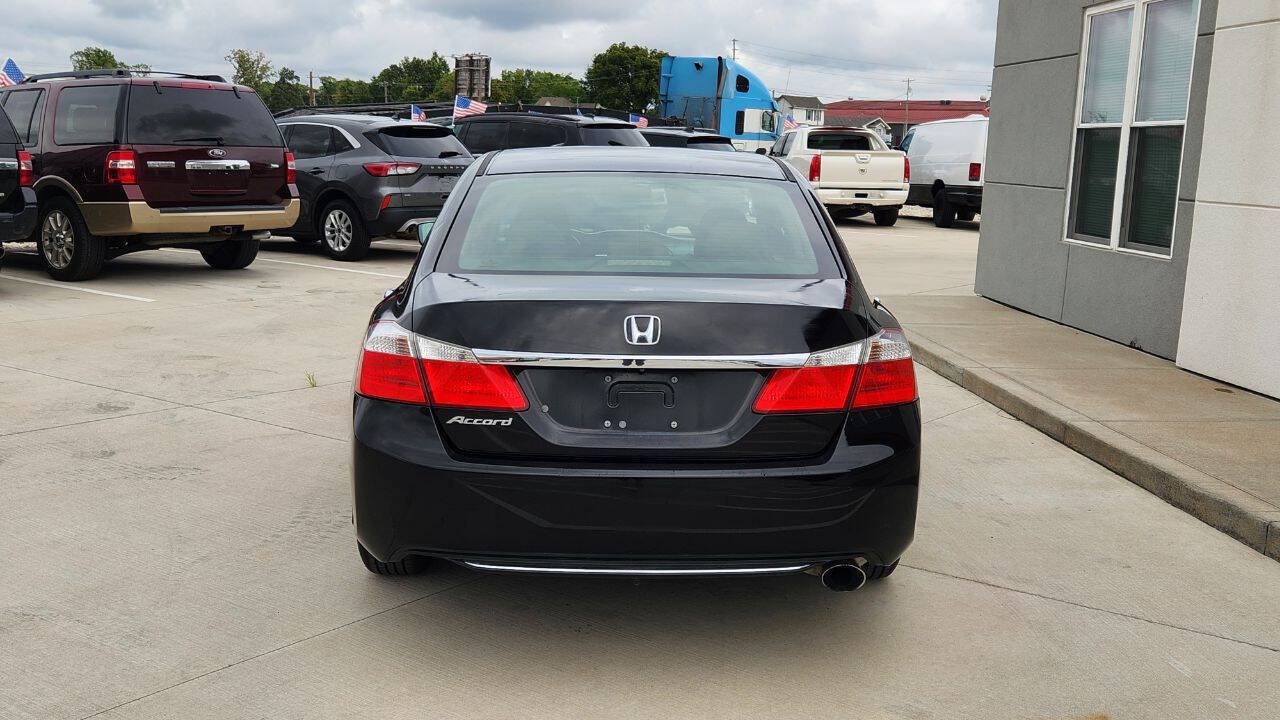 Used 2013 Honda Accord LX image 5