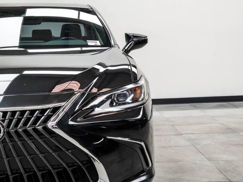 Used 2022 Lexus ES 350 w/ Premium Package FWD image 5
