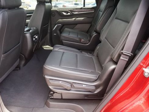 Used 2023 GMC Yukon Denali AWD/4WD image 13