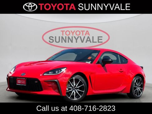Certified 2023 Toyota GR86 w/ ALL Weather Mat Package (TMS) RWD image 2