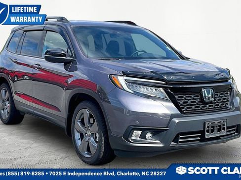 Used 2020 Honda Passport Touring image 1
