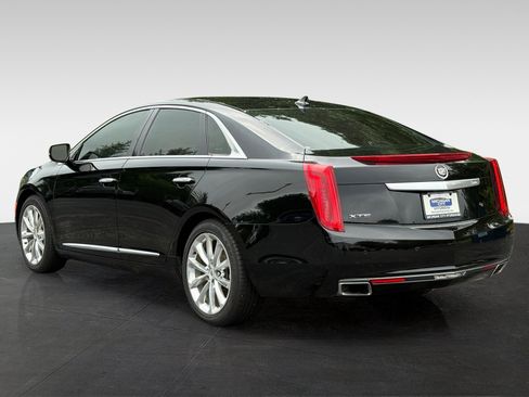 Used 2014 Cadillac XTS Luxury w/ Driver Awareness Package FWD image 7