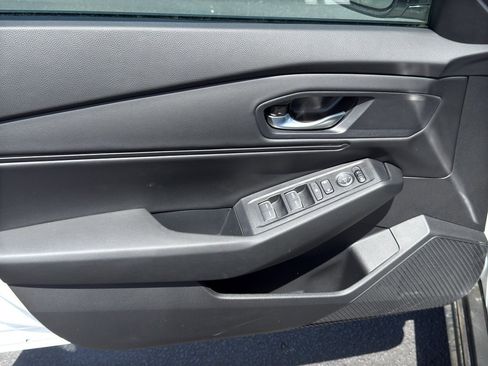 New 2025 Honda Accord SE image 9