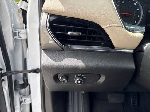 Used 2023 Chevrolet Traverse LS w/ Safety Package FWD image 10
