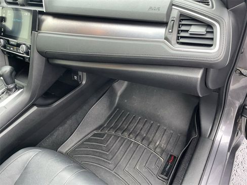 Used 2018 Honda Civic EX-L image 32