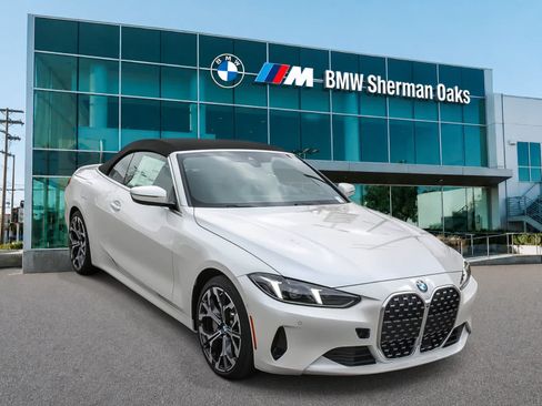 New 2026 BMW 430i Convertible w/ Parking Assistance Package RWD image 3