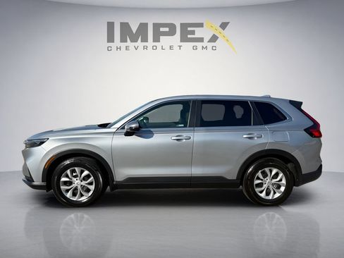 Used 2025 Honda CR-V LX image 2