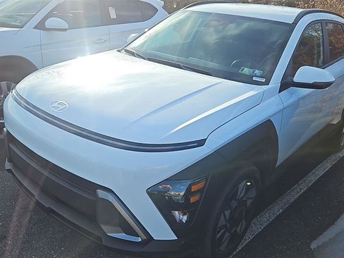 Certified 2024 Hyundai Kona SEL image 2