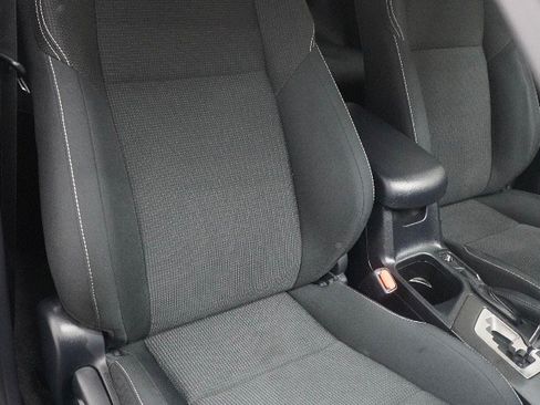 Used 2016 Toyota RAV4 XLE w/ Convenience Package AWD/4WD image 9