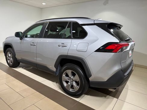 Certified 2025 Toyota RAV4 LE AWD/4WD image 4