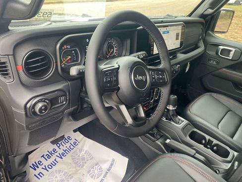 New 2026 Jeep Gladiator Rubicon AWD/4WD image 17
