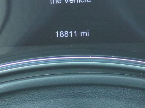 Used 2019 Jeep Grand Cherokee Limited AWD/4WD image 32