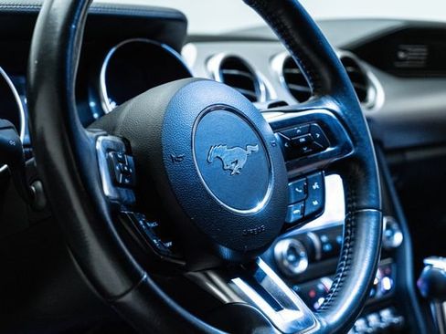 Used 2020 Ford Mustang GT Premium w/ Black Accent Package RWD image 24