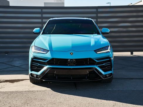 Used 2021 Lamborghini Urus image 12