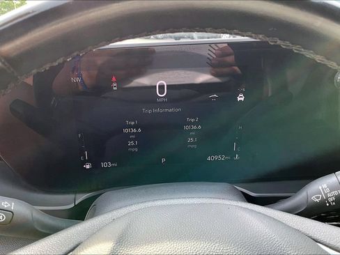 Used 2025 Buick Envista Avenir FWD image 19