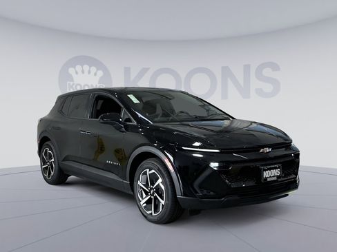 New 2026 Chevrolet Equinox EV LT w/ LPO, All-Weather Mat Package image 18