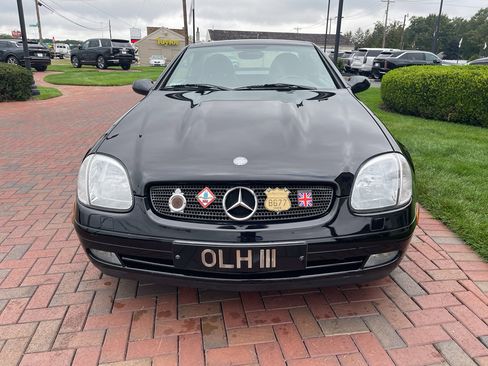 Used 1998 Mercedes-Benz SLK 230 image 2