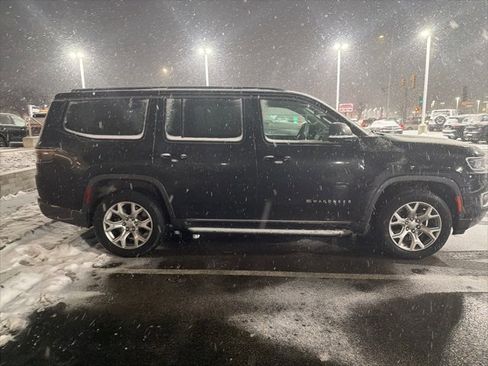 Used 2022 Jeep Wagoneer Series I w/ Premium Group I image 1