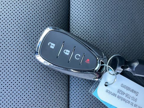 New 2026 Chevrolet Trax ACTIV w/ Sunroof Package image 38