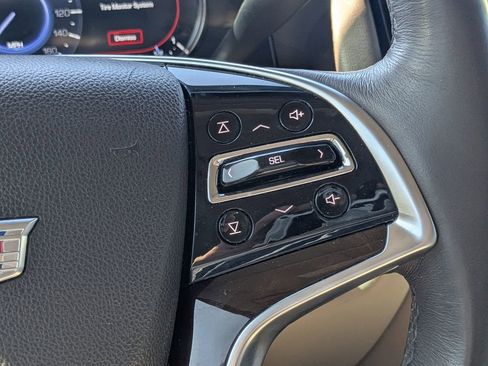 Used 2017 Cadillac Escalade Luxury image 22