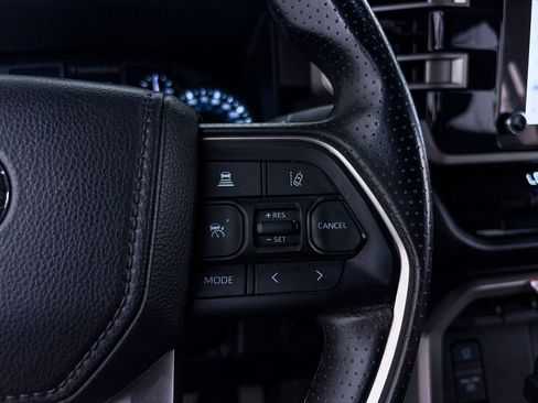 Used 2025 Toyota Tundra SR5 AWD/4WD image 30