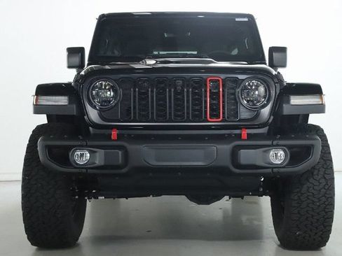 Used 2026 Jeep Wrangler Unlimited Rubicon AWD/4WD image 6