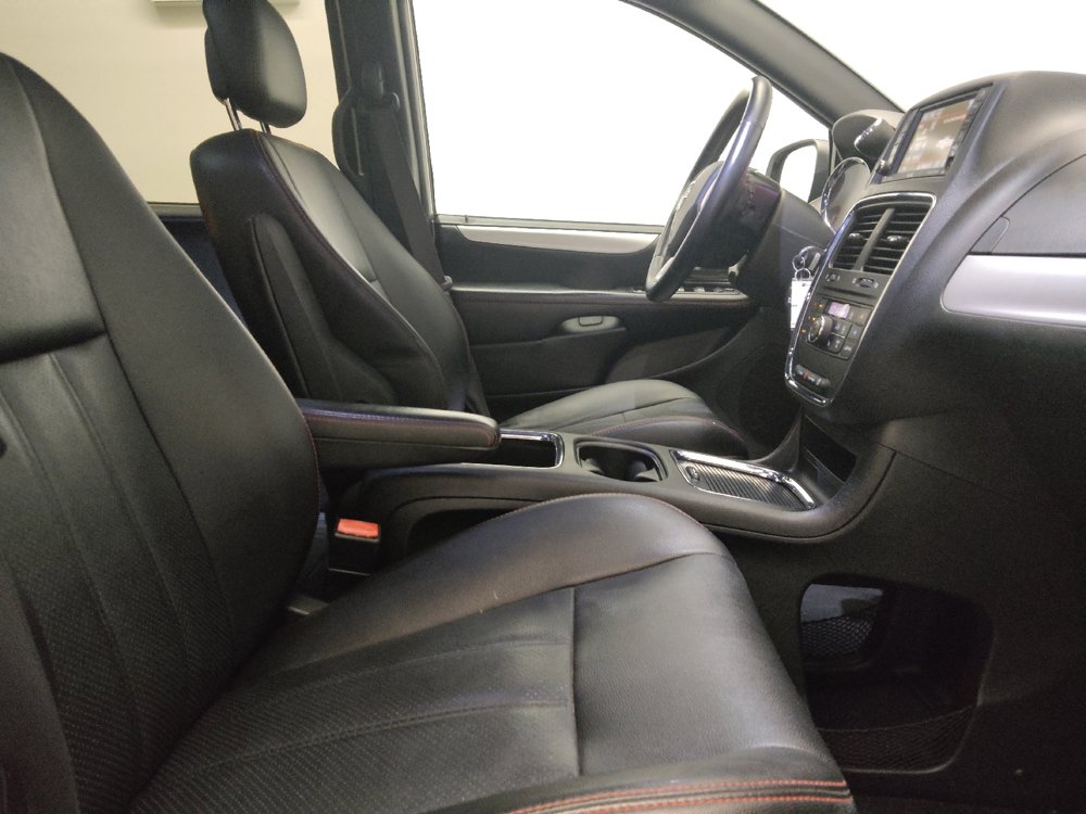 Used 2018 Dodge Grand Caravan GT FWD image 21
