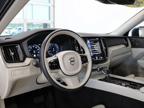 Used 2021 Volvo XC60 T5 Inscription w/ Protection Package Premier FWD image 15