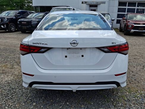 Used 2020 Nissan Sentra SV w/ Electronics Package FWD image 7