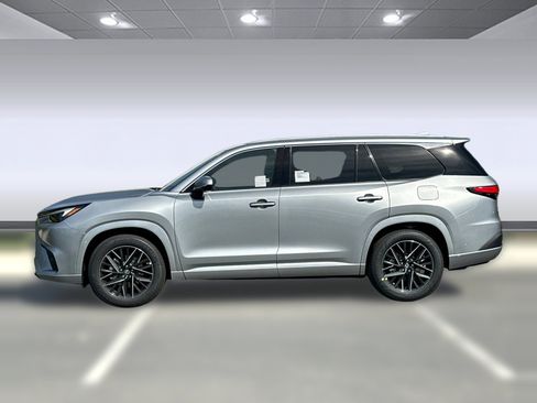 New 2026 Lexus TX 350 AWD image 2