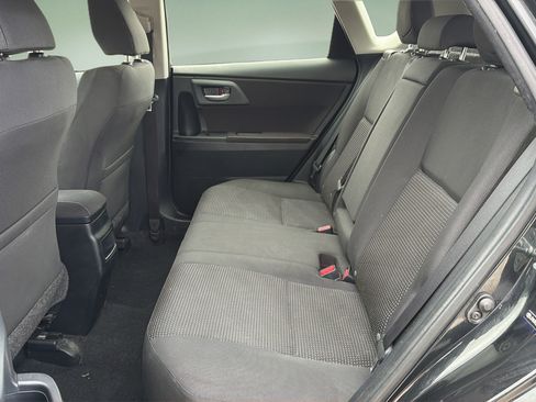 Used 2018 Toyota Corolla iM w/ Carpet Mat Package (TMS) FWD image 15