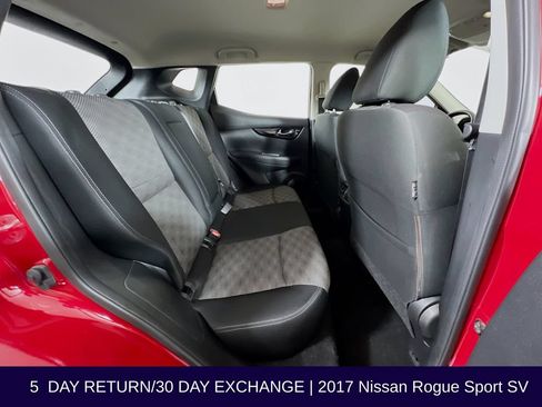 Used 2017 Nissan Rogue Sport SV w/ SV Premium Package AWD/4WD image 30