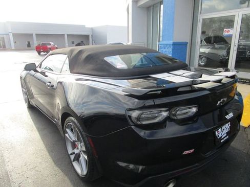 Used 2021 Chevrolet Camaro SS image 3
