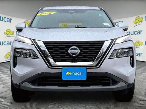 Certified 2022 Nissan Rogue SV image 2