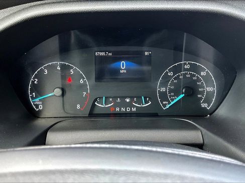 Used 2022 Ford Transit 350 XLT image 12