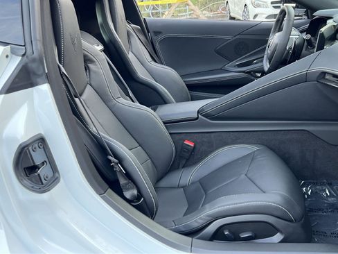 Used 2024 Chevrolet Corvette Stingray Coupe w/ Z51 Performance Package image 24