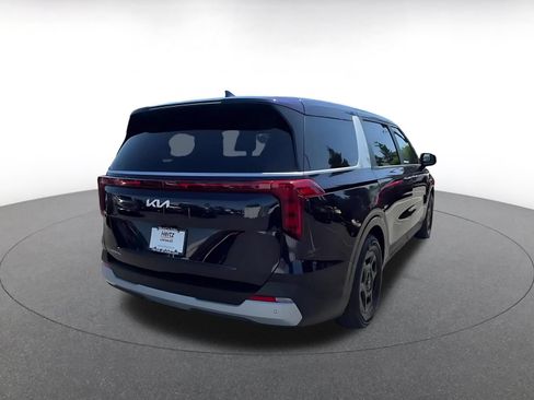Used 2026 Kia Carnival FWD image 14