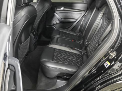 Used 2022 Audi SQ5 Premium Plus w/ Premium Plus Package image 37