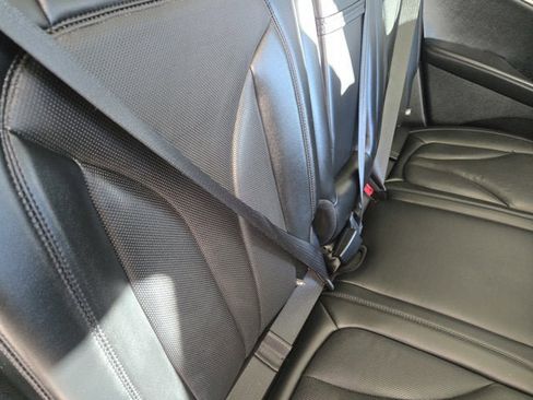 Used 2023 Lincoln Nautilus Reserve w/ Equipment Group 201A image 10