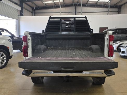 Used 2023 Chevrolet Silverado 2500 W/T w/ WT Convenience Package AWD/4WD image 5