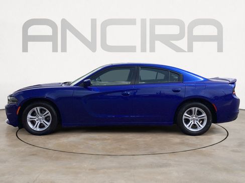 Used 2020 Dodge Charger SXT RWD image 11